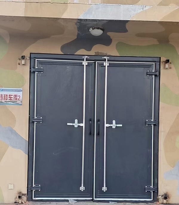 奎屯工业平开门