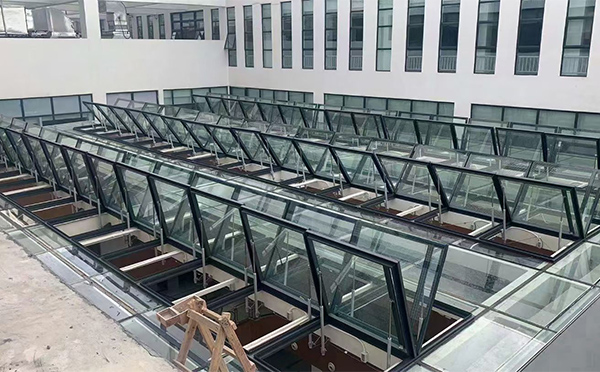 百安科技有限公司近期奎屯排烟窗项目案例分享